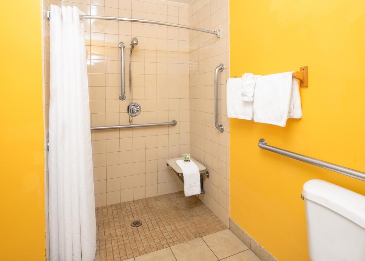 Fallbrook Country Inn Εξωτερικό φωτογραφία