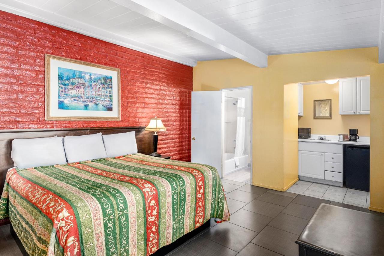 Fallbrook Country Inn Εξωτερικό φωτογραφία