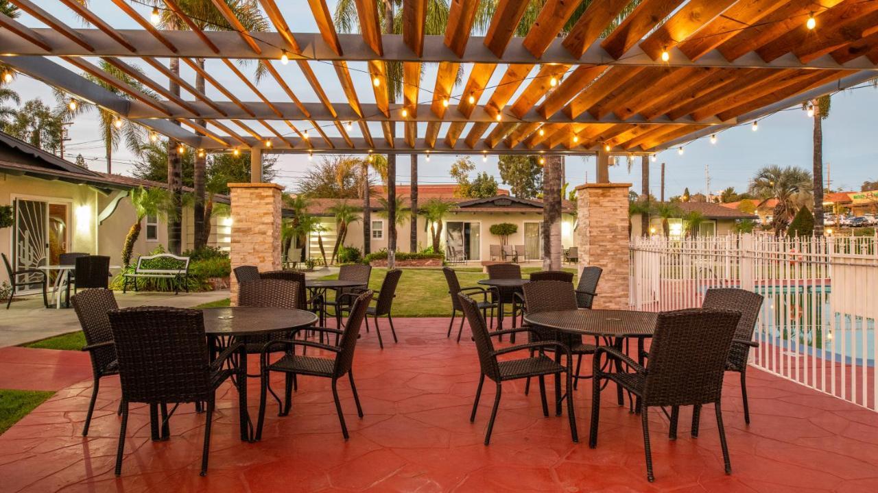Fallbrook Country Inn Εξωτερικό φωτογραφία